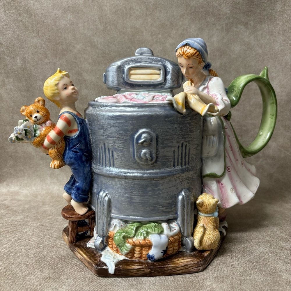 Rare Vintage Large Mother and Child Laundry Washer Tea Pot